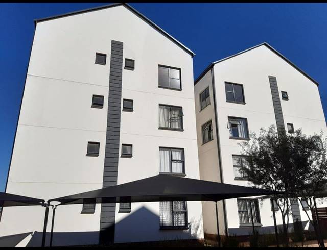 1 BEDROOM APARTMENT FOR SALE IN WITFIELD
